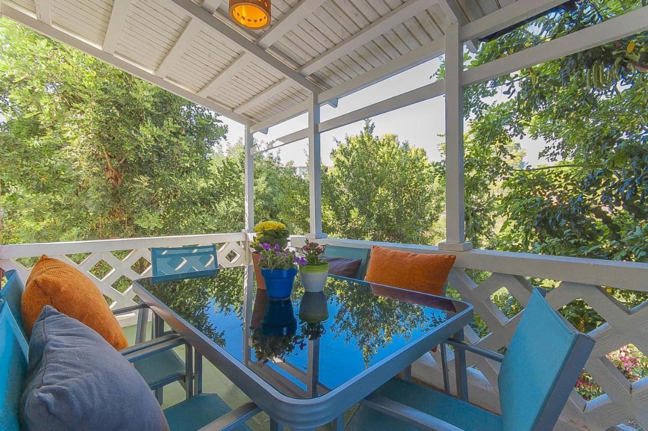 Yupihome Sophie Villa